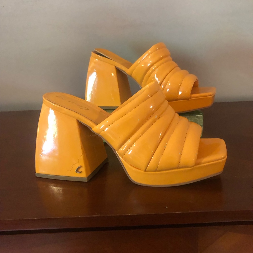 Circus by Sam Edelman Orange Patent Quilted Block Heel Mules